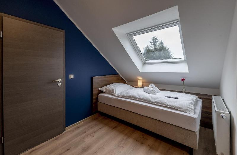 Zu Freunden image