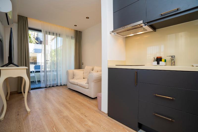 Channel Suites image