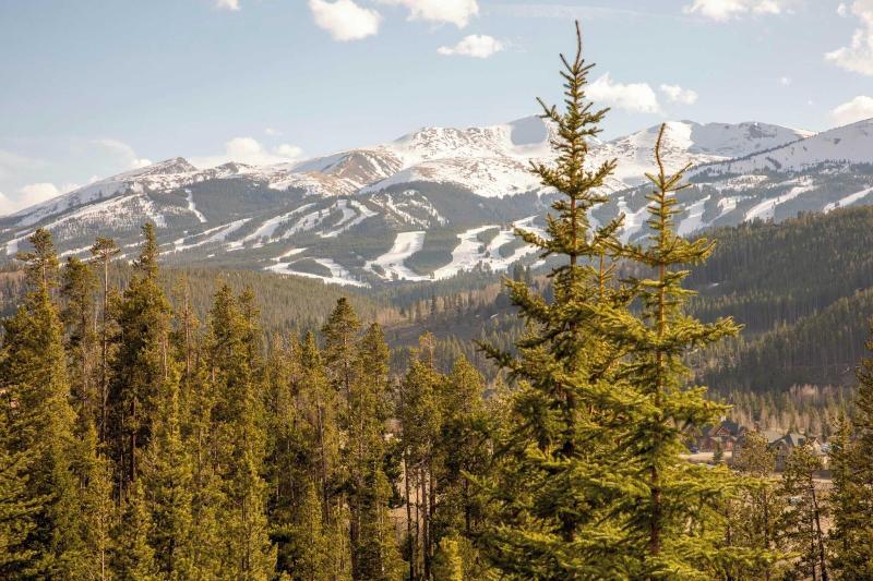 Zendo By Avantstay Serene Mountain Abode W Hot Tu image