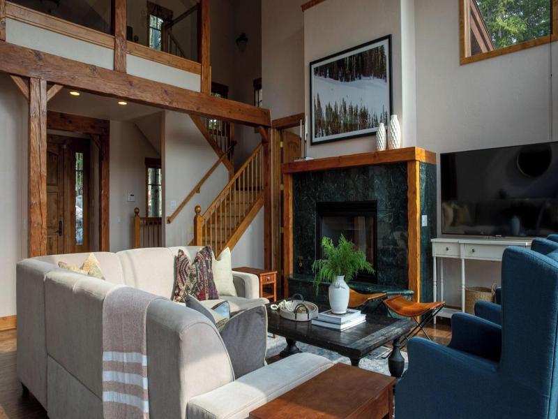 Zendo By Avantstay Serene Mountain Abode W Hot Tu image