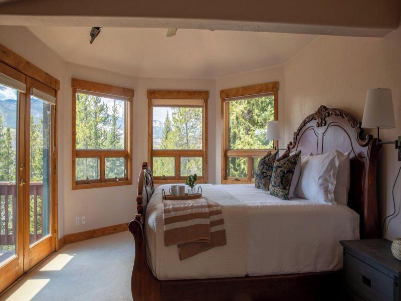 Zendo By Avantstay Serene Mountain Abode W Hot Tu image