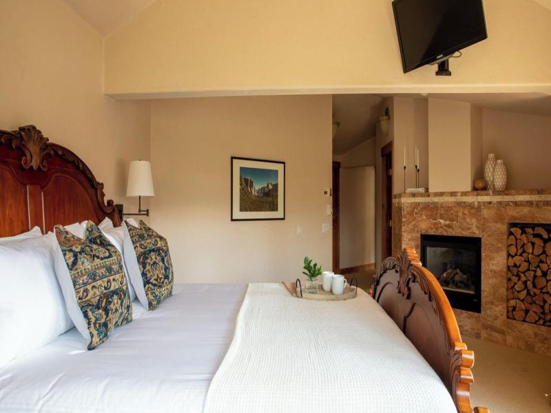 Zendo By Avantstay Serene Mountain Abode W Hot Tu image