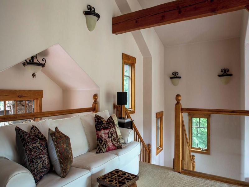 Zendo By Avantstay Serene Mountain Abode W Hot Tu image