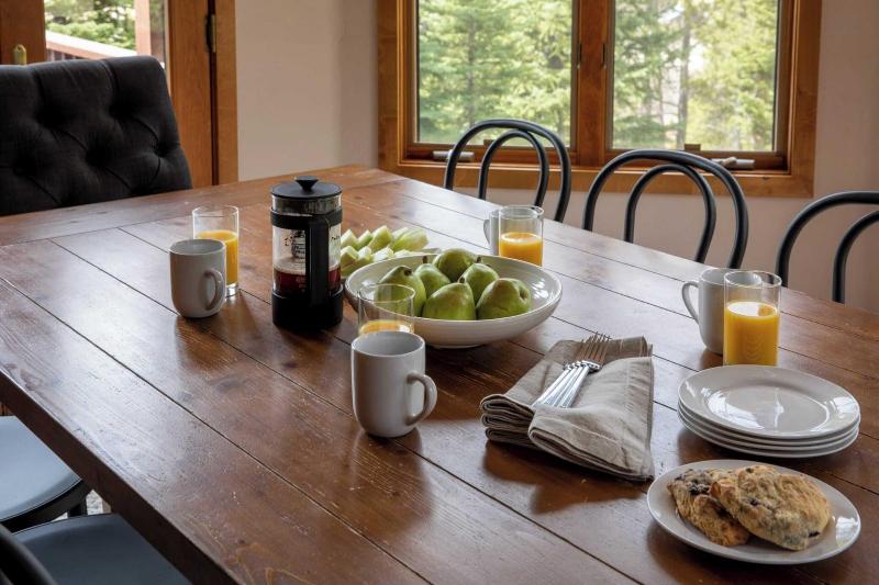 Zendo By Avantstay Serene Mountain Abode W Hot Tu image