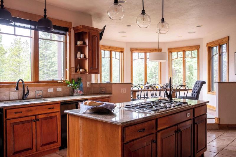 Zendo By Avantstay Serene Mountain Abode W Hot Tu image