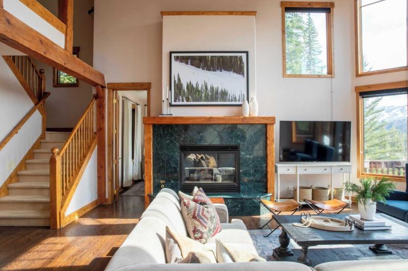 Zendo By Avantstay Serene Mountain Abode W Hot Tu image