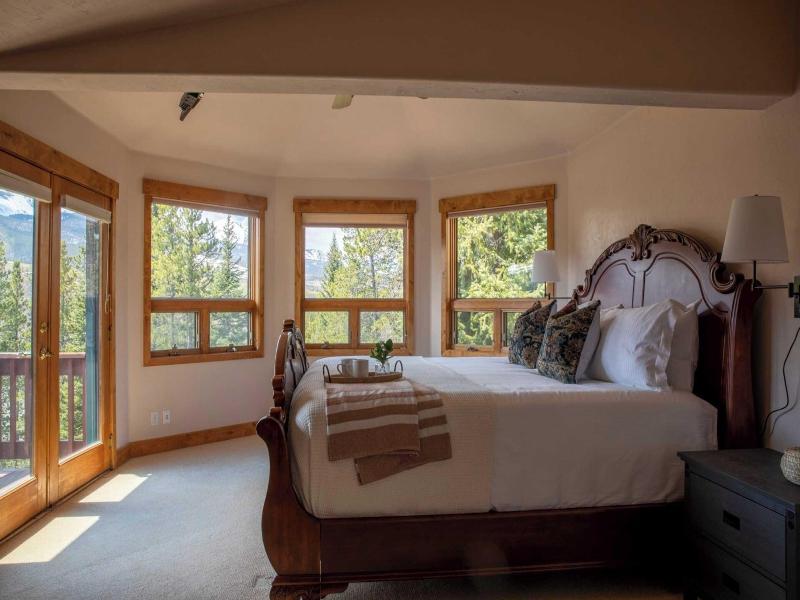 Zendo By Avantstay Serene Mountain Abode W Hot Tu image