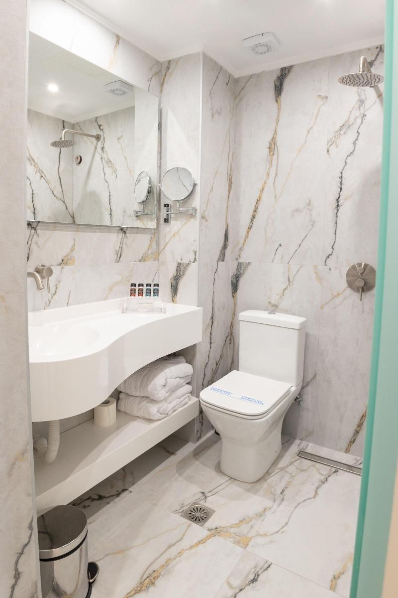 Modern Luxury Hotel image