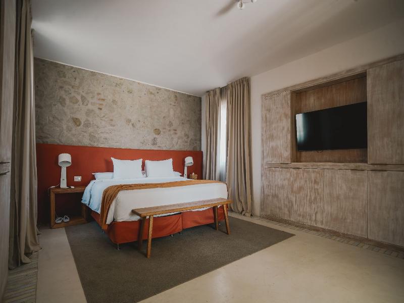 Chozos Resort image