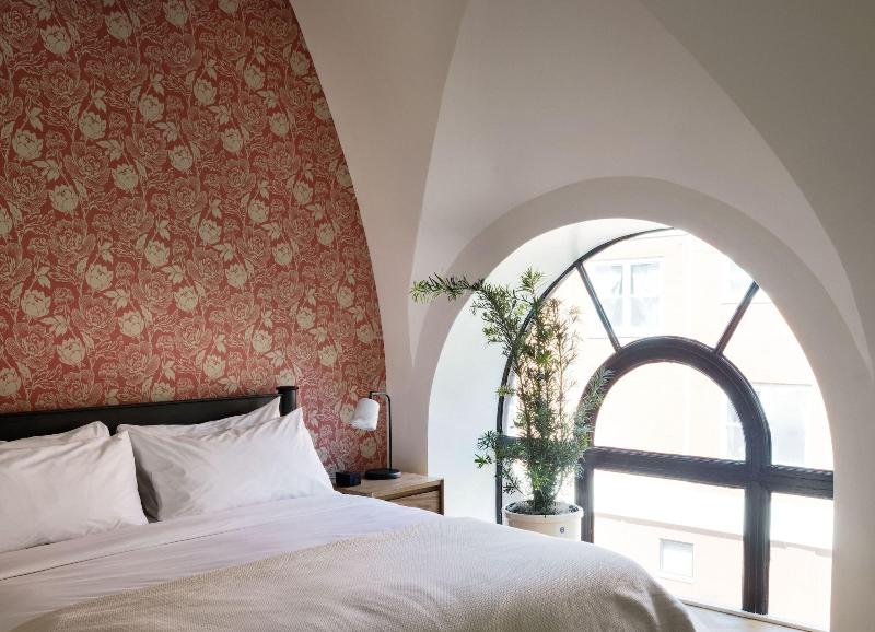 The Quoin Hotel image