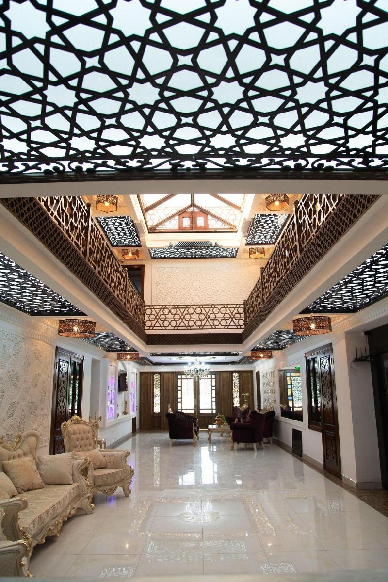 Suzangaron Boutique Hotel image