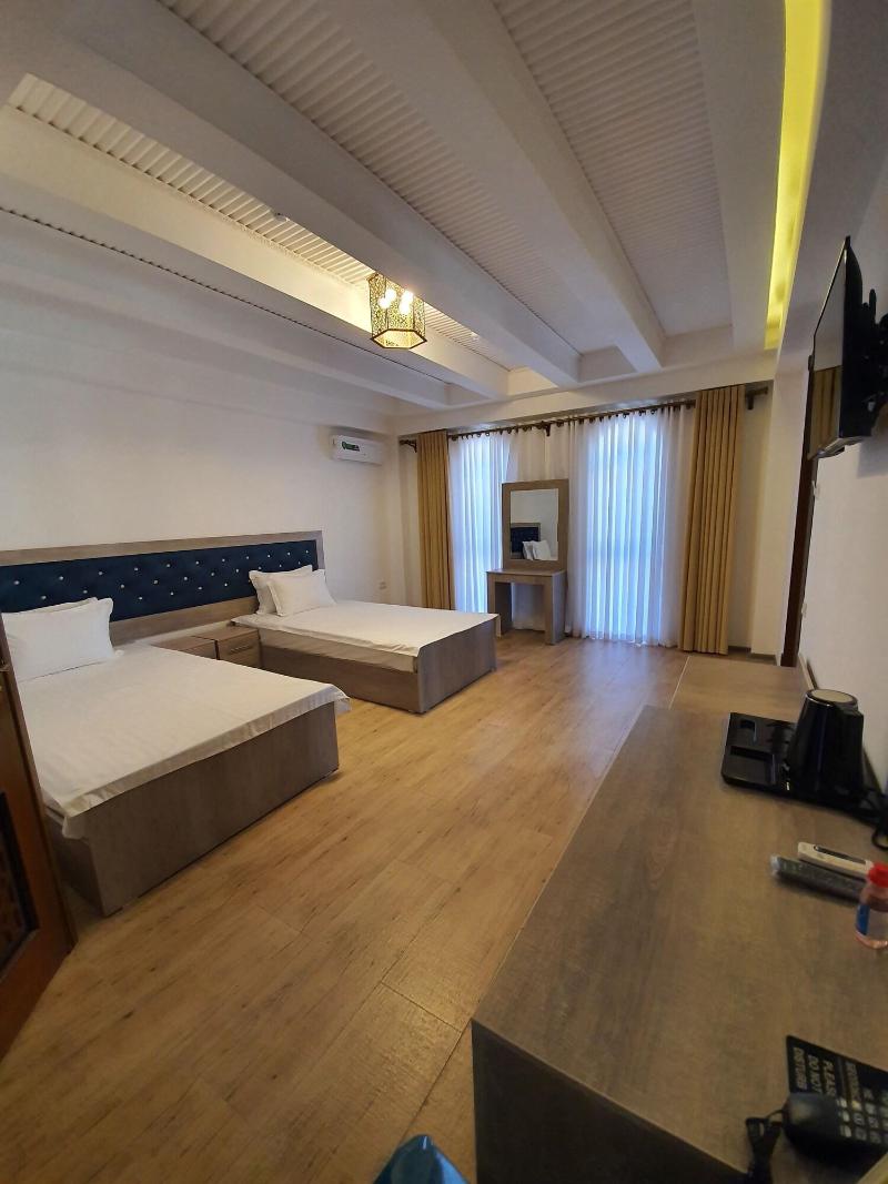 Suzangaron Boutique Hotel image