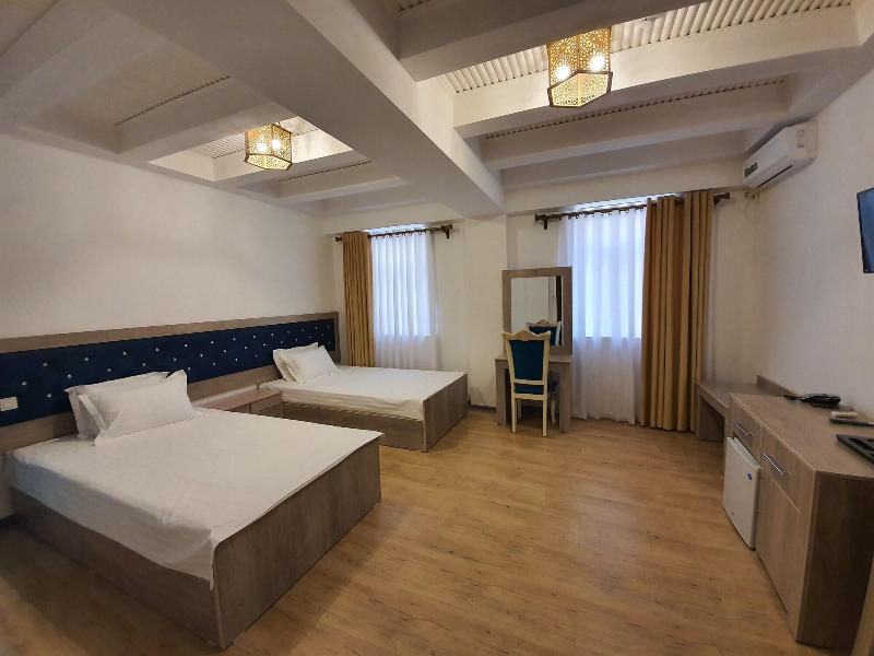 Suzangaron Boutique Hotel image