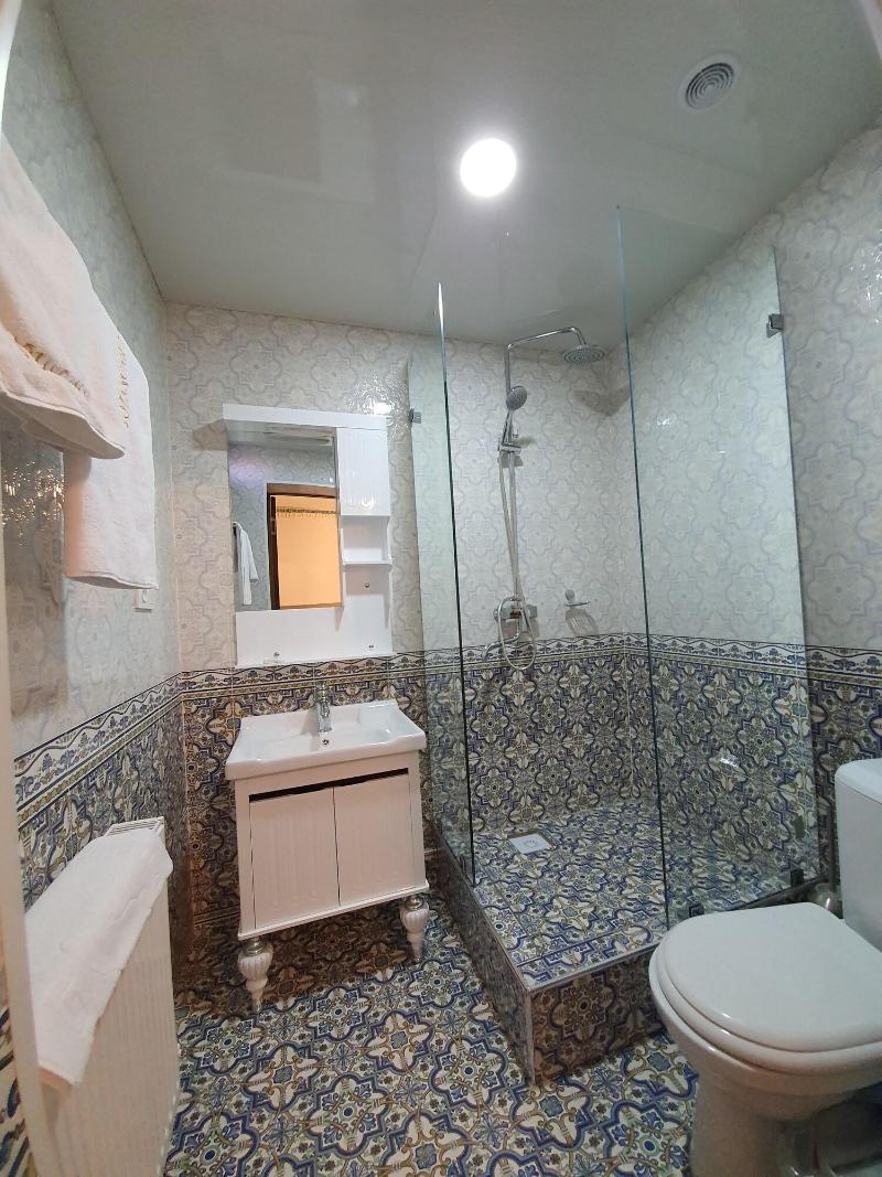 Suzangaron Boutique Hotel image