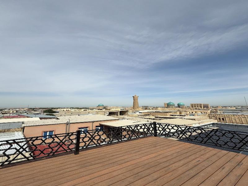 Suzangaron Boutique Hotel image