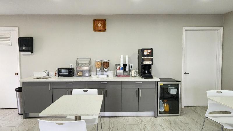 Scottish Inn Suites image