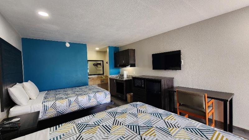 Scottish Inn Suites image