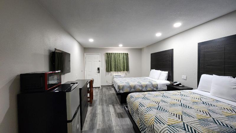 Scottish Inn Suites image