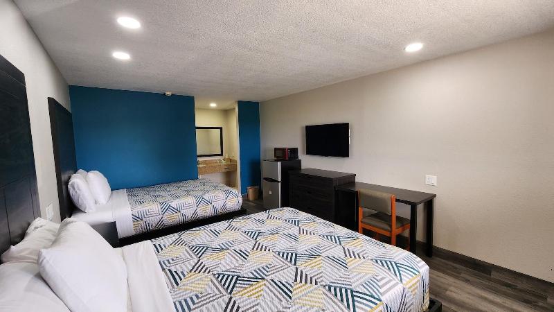 Scottish Inn Suites image