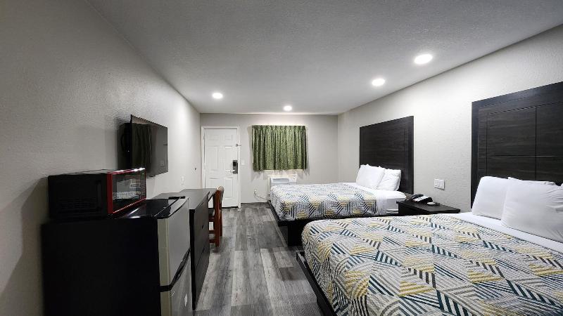 Scottish Inn Suites image