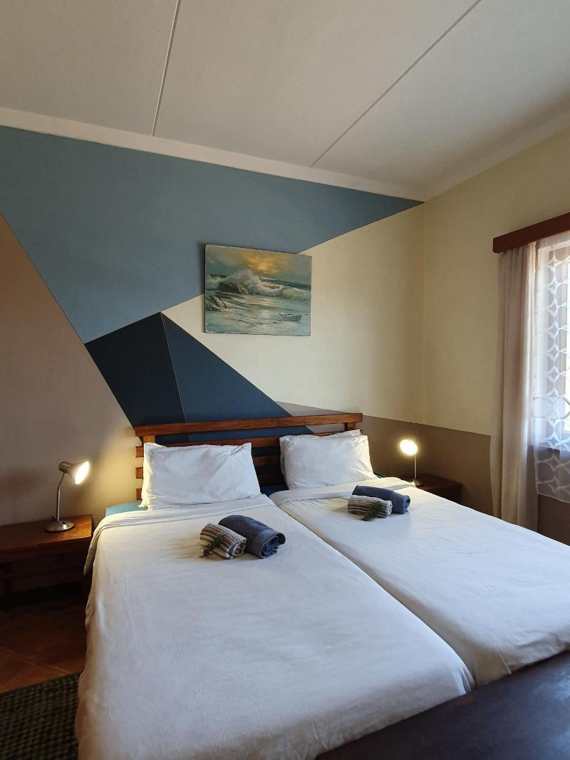 Salty Jackal Backpackers Surf Camp image