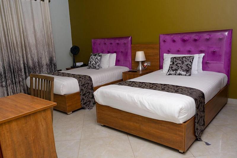 Samweb Bed And Breakfast image