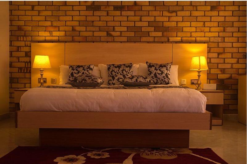 Samweb Bed And Breakfast image
