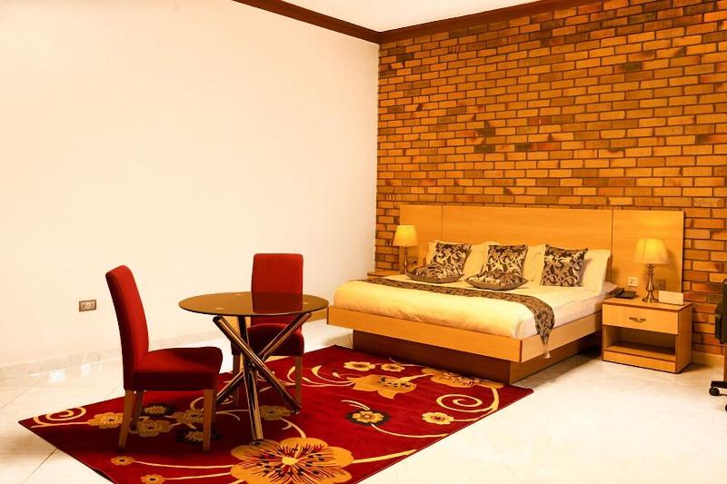 Samweb Bed And Breakfast image