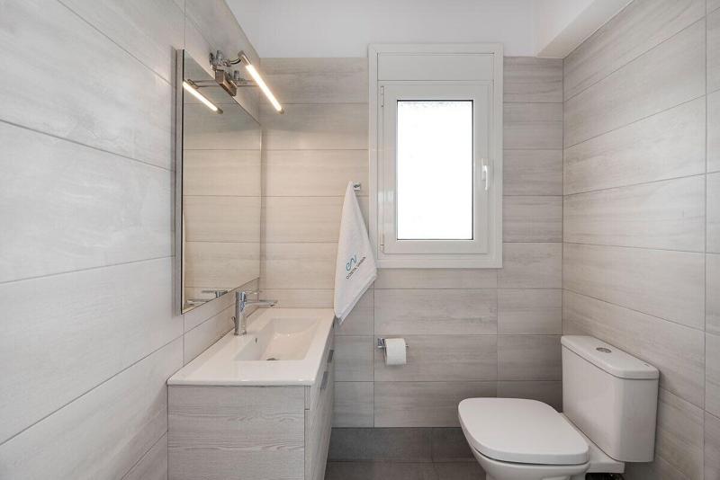 Costa Vasia Suites Apartments image
