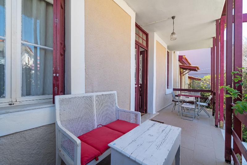 Costa Vasia Suites Apartments image