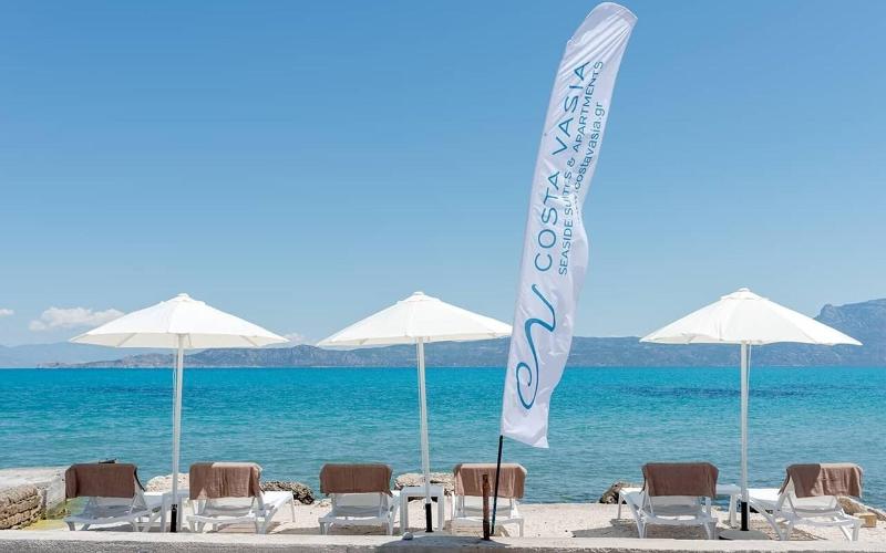 Costa Vasia Suites Apartments image