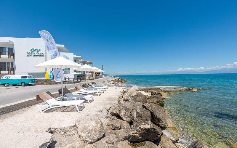 Costa Vasia Suites Apartments image
