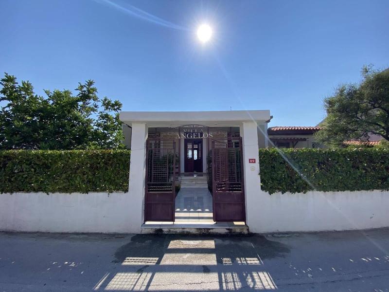Costa Vasia Suites Apartments image