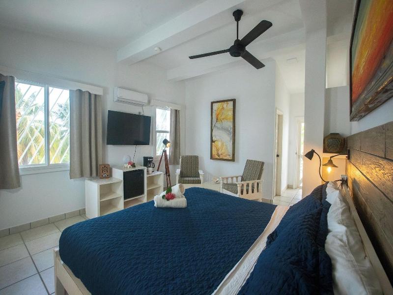 Treetops Hotel image
