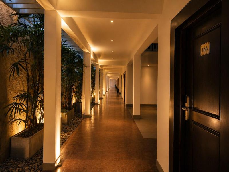 Good Wood Airport Hotel