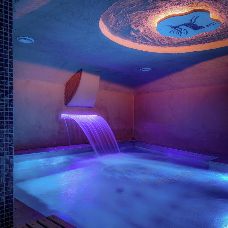 Sadu Hotel image