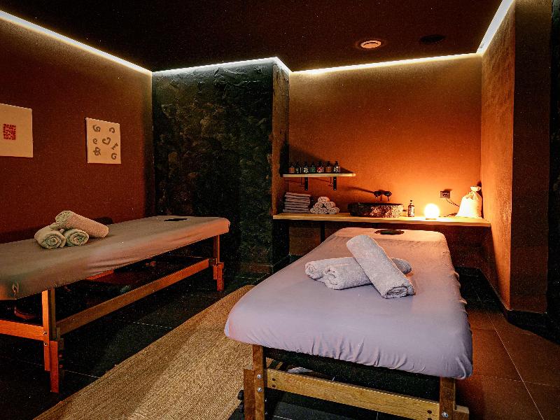 Sadu Hotel image