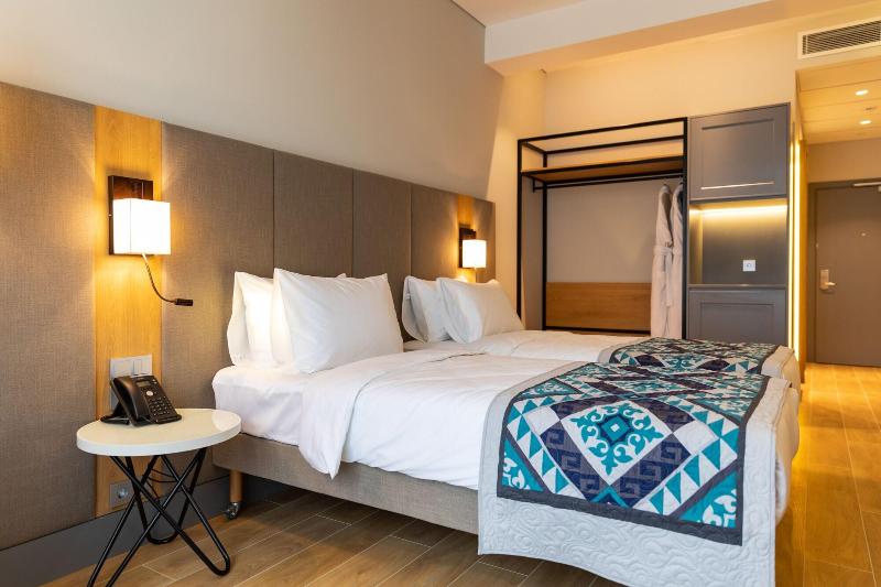 Sadu Hotel image