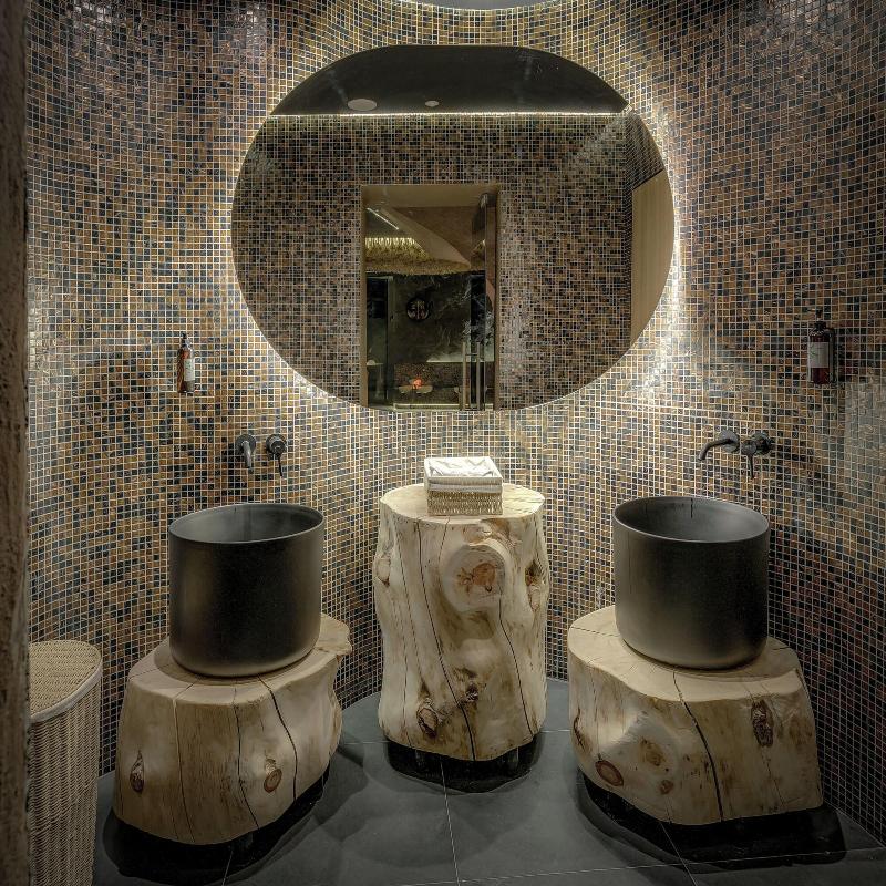 Sadu Hotel image