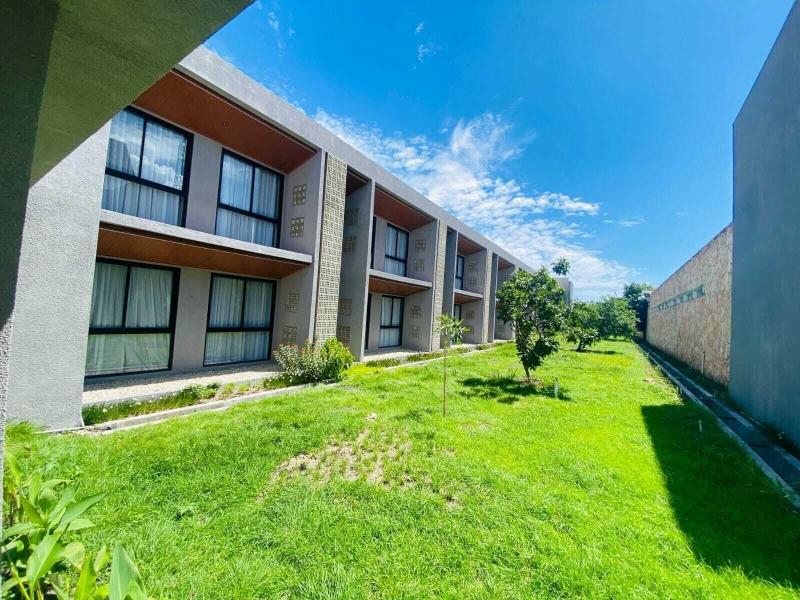 Kambaniru Beach Hotel Resort image