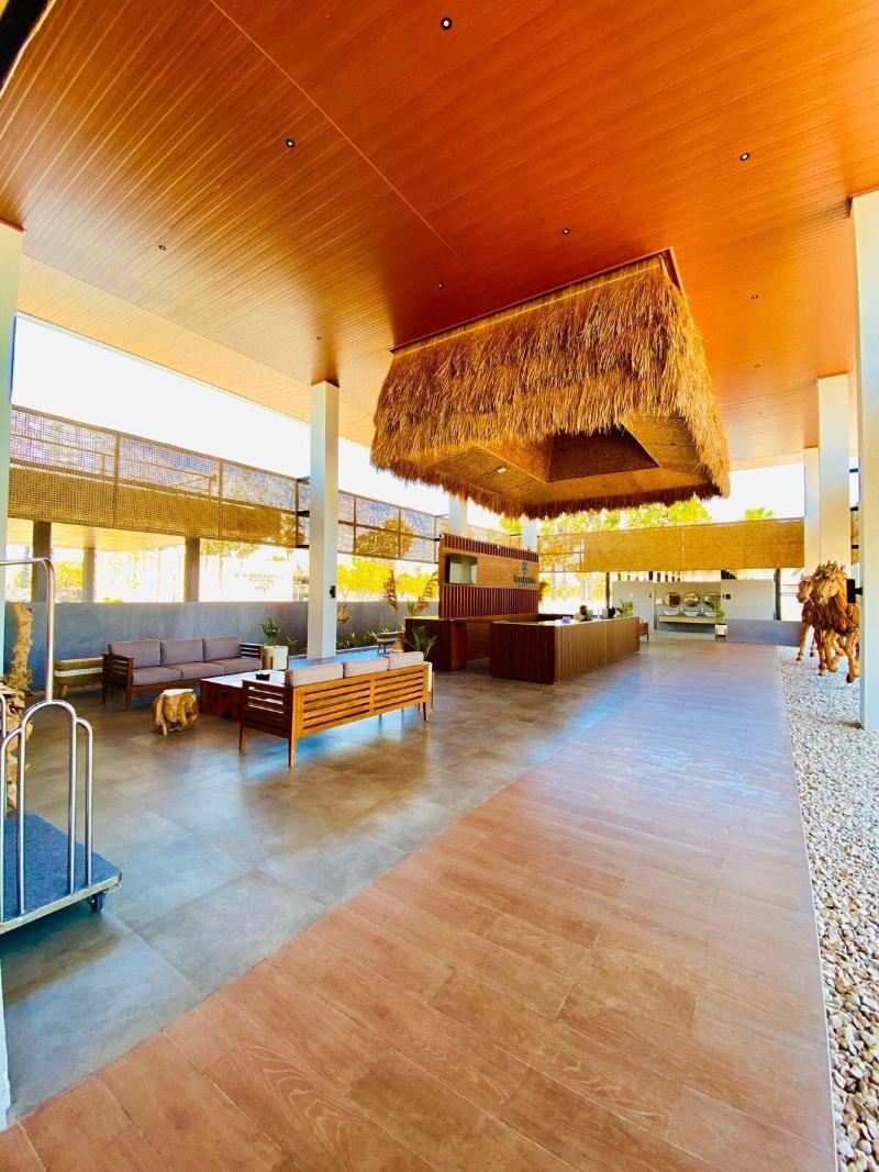Kambaniru Beach Hotel Resort image