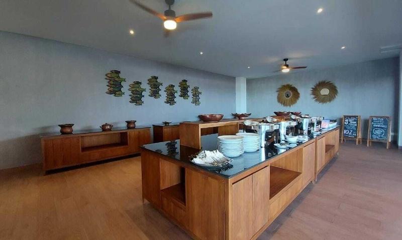 Kambaniru Beach Hotel Resort image