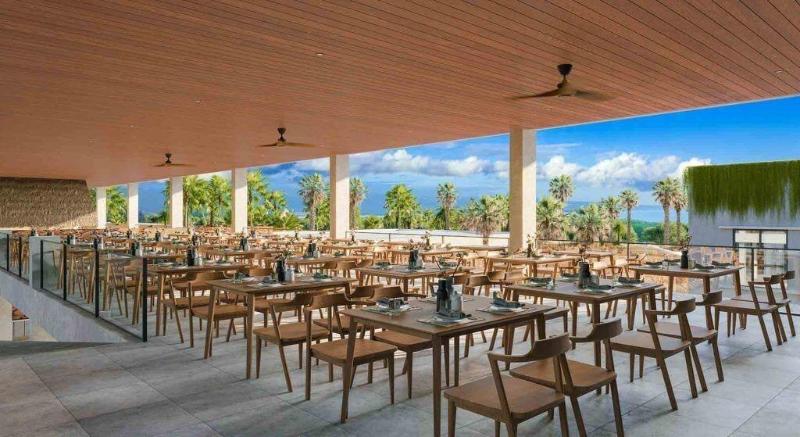 Kambaniru Beach Hotel Resort image