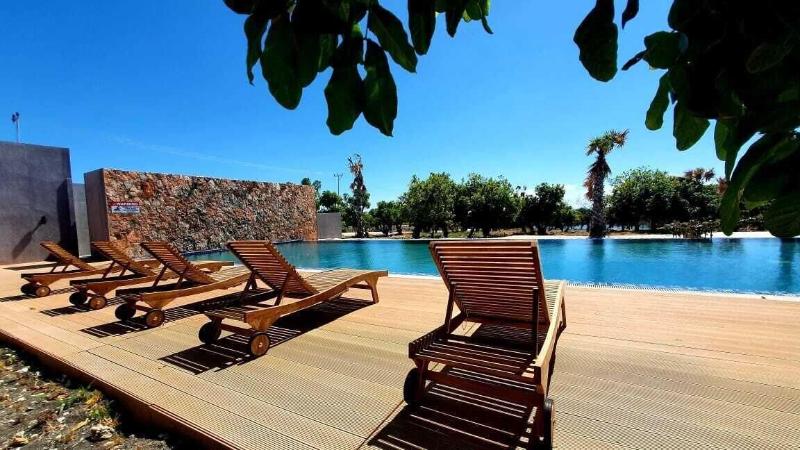 Kambaniru Beach Hotel Resort image