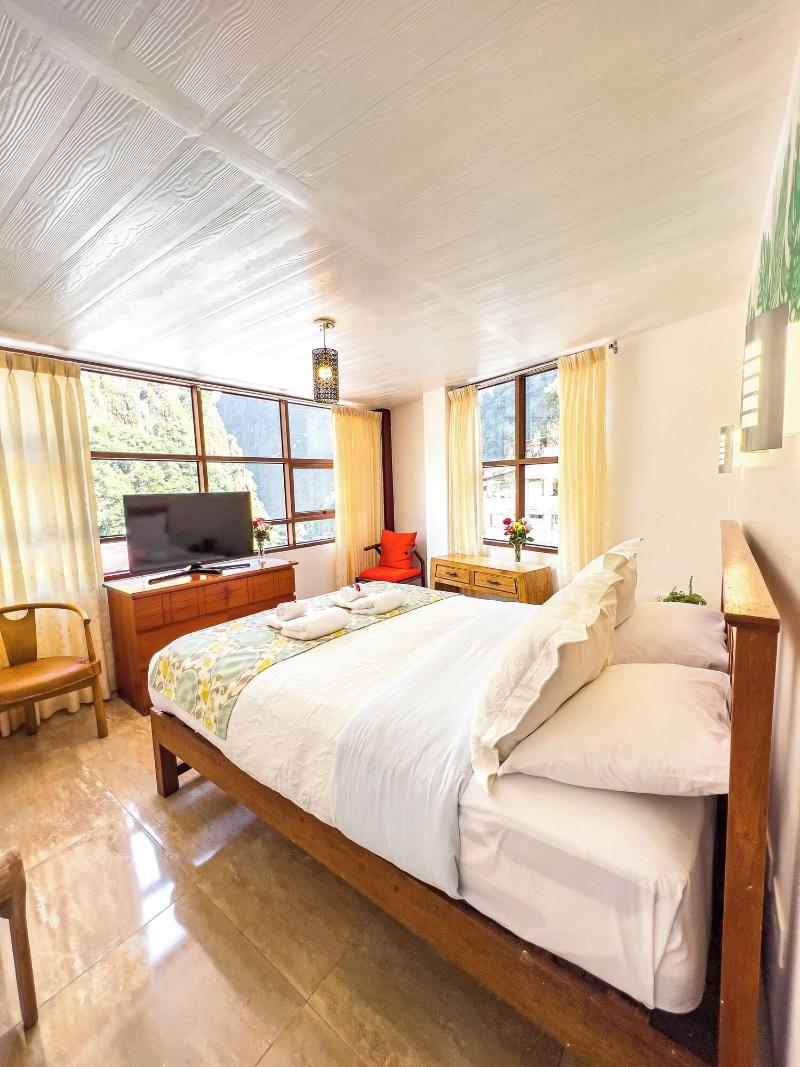 Rupa Rupa High Jungle Eco B B image