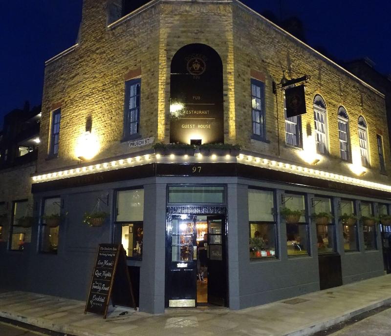 Dockers Inn image