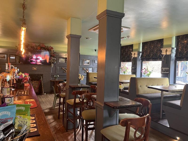 Dockers Inn image