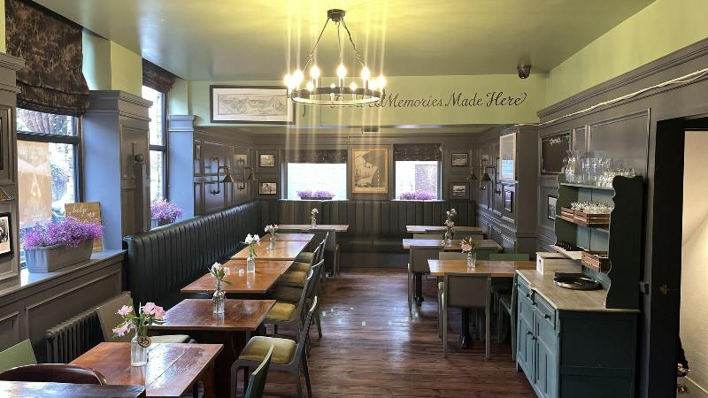 Dockers Inn image