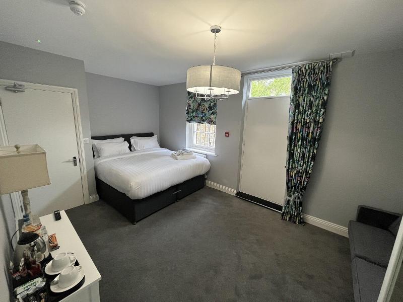 Dockers Inn image
