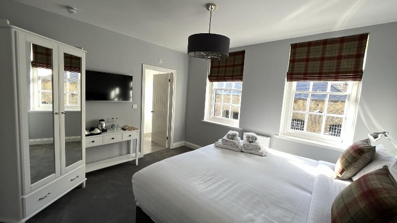 Dockers Inn image